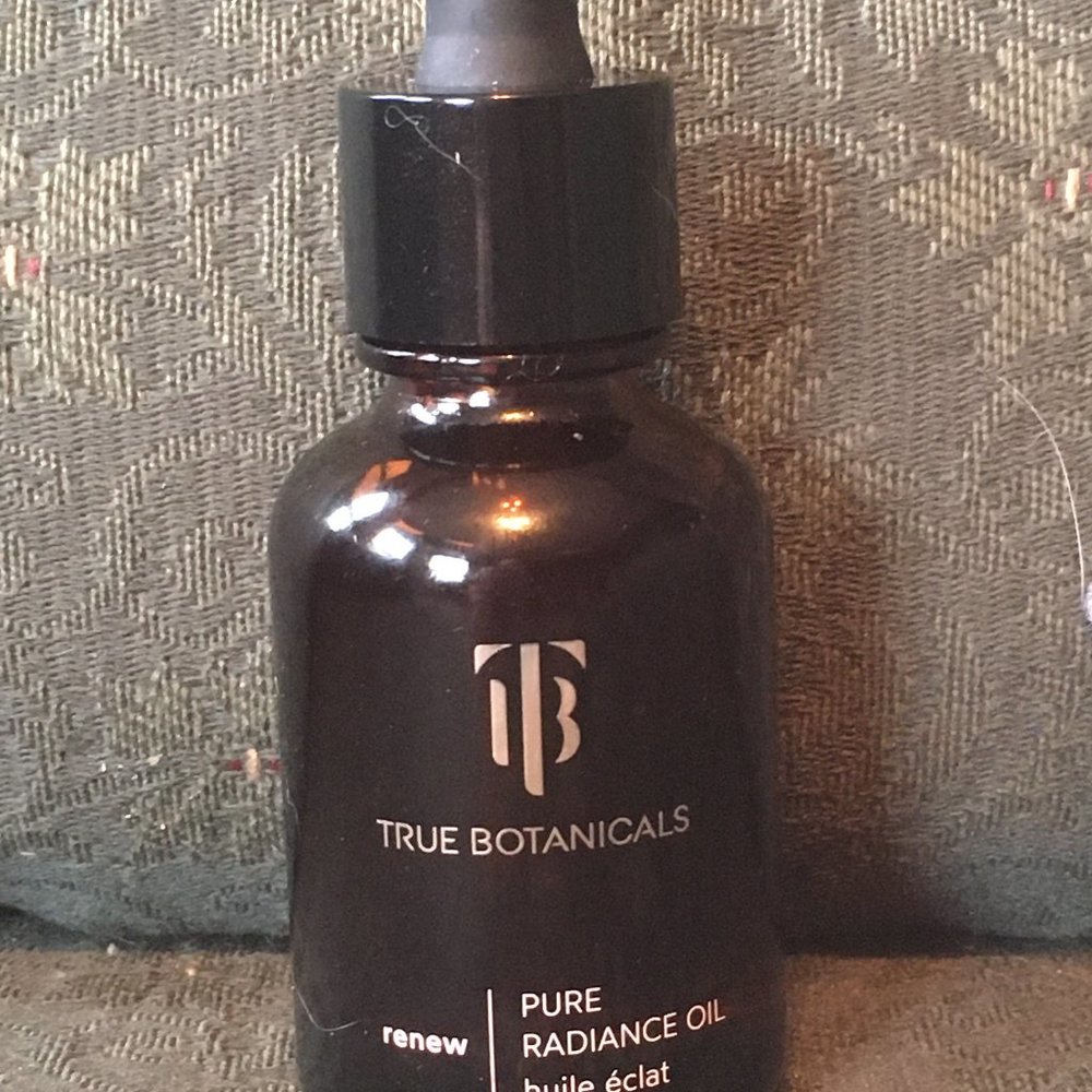 True Botanicals Renew Pure Radiance Oil - Full Sized